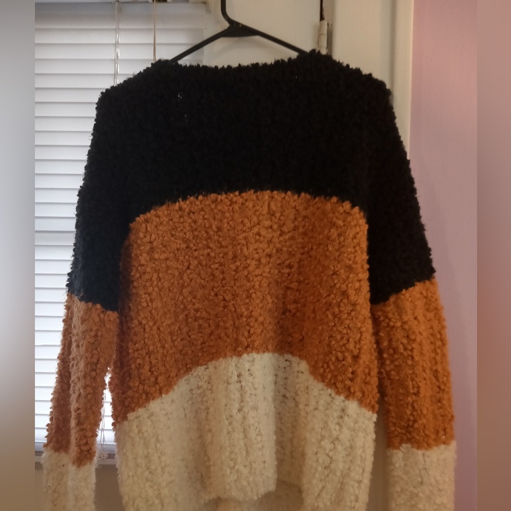 Soft-knit sweater, Size: S (small)